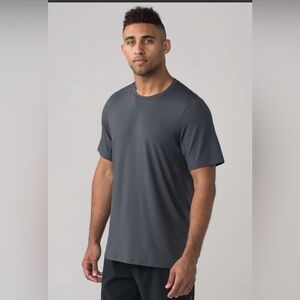 Lululemon All Terrain Short Sleeve
Dark Ash X-Large